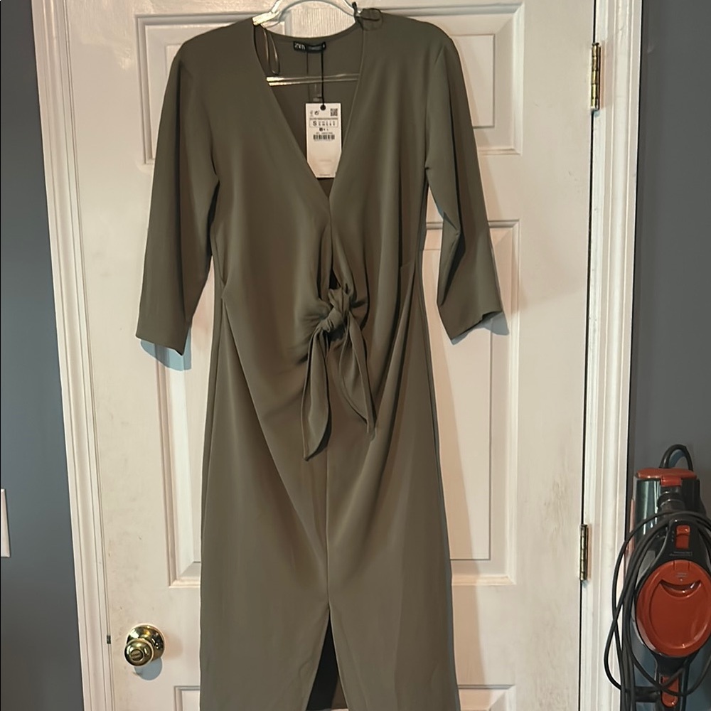 Zara Green Long Sleeve Dress